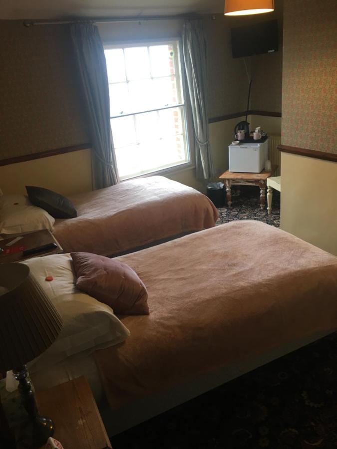 Regency House Bed and Breakfast Walton-on-the-Naze Εξωτερικό φωτογραφία