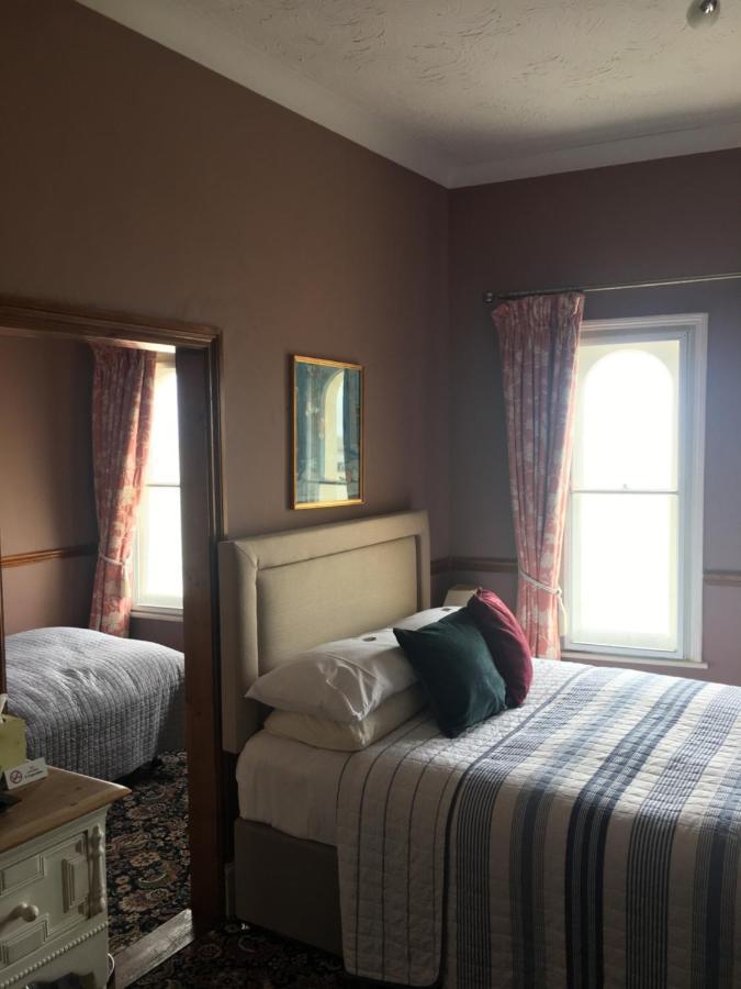 Regency House Bed and Breakfast Walton-on-the-Naze Εξωτερικό φωτογραφία