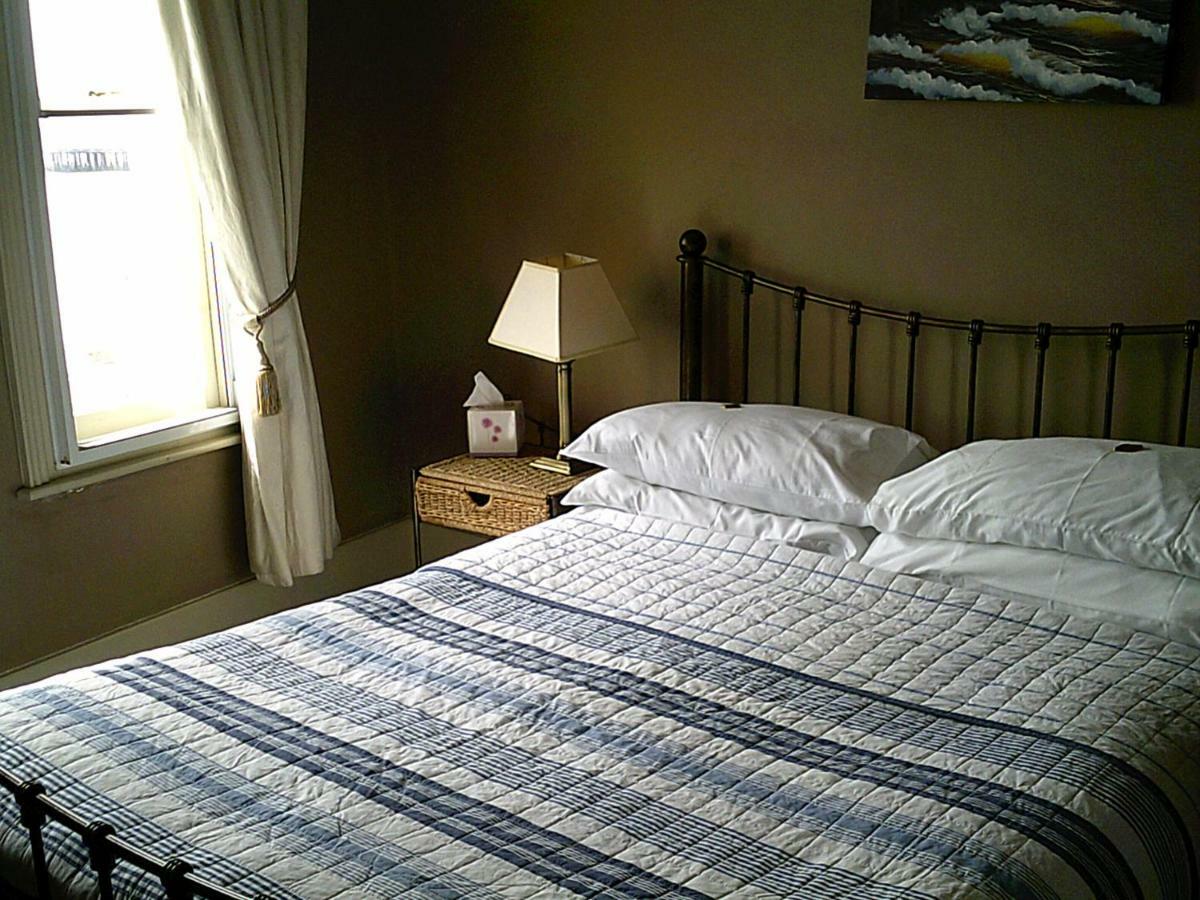Regency House Bed and Breakfast Walton-on-the-Naze Εξωτερικό φωτογραφία